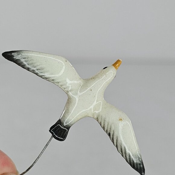 Hagen Renaker Seagull Flying On Wire Miniature Figurine *Chip* - Picture 7 of 8